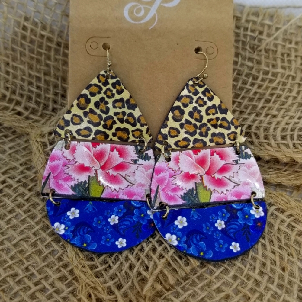 🌸3 layer teardrop earring🌸